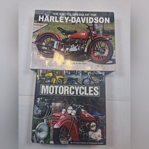 Harley Davidson Encyclopedia Book 2 Biker Books